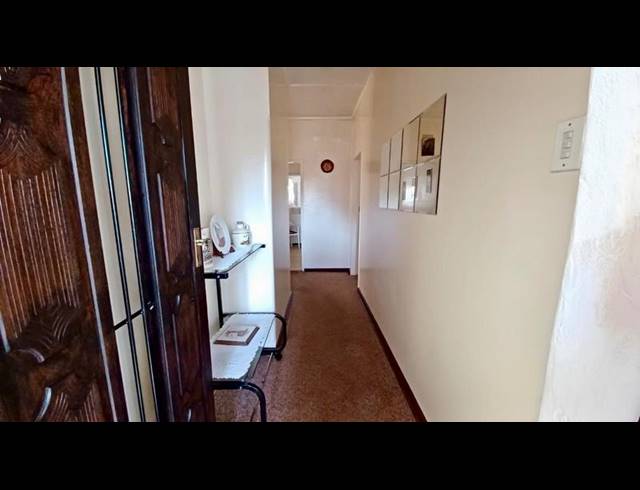 2 BEDROOM HOUSE FOR SALE IN VANDERBIJLPARK CE 1